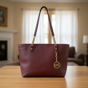 Michael Kors Handbag NWOT!!